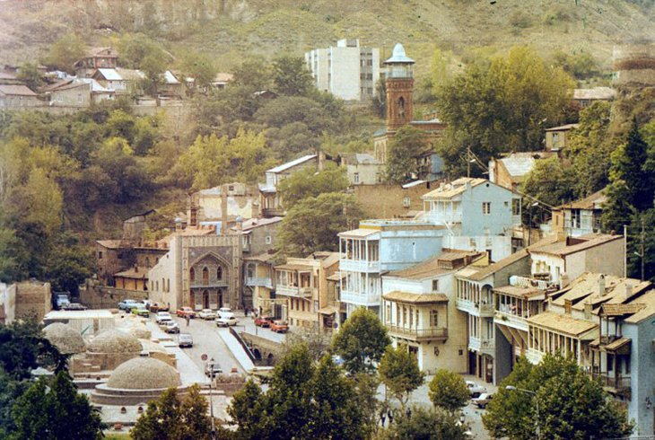 Уголок старого Тбилиси.