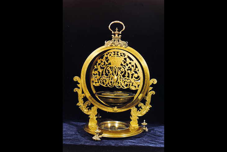 2. Часы солнечные. Англия. 1716 г.