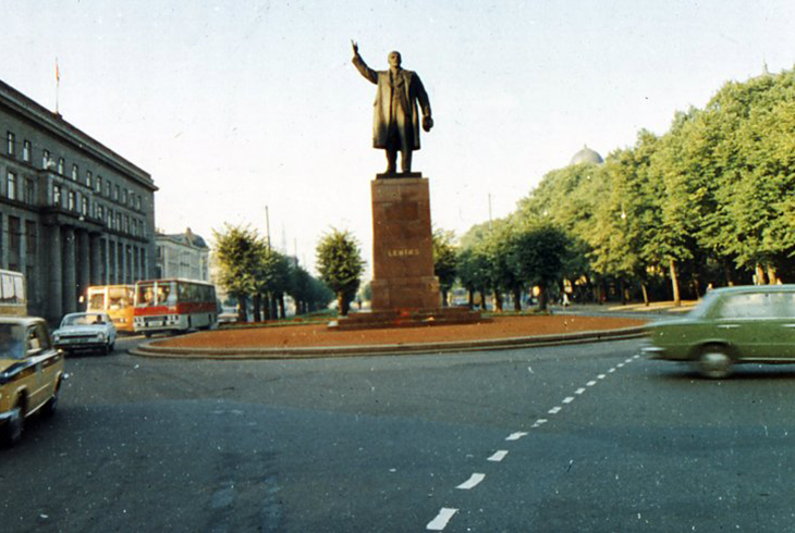 1. Улица Ленина.