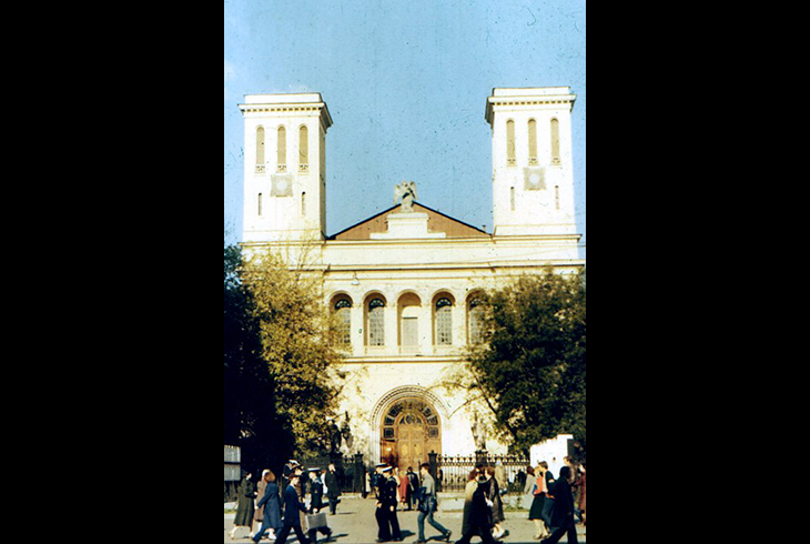 6.	 Бывшая Голландская церковь. Арх. П. Жако. 1830-1837 гг.