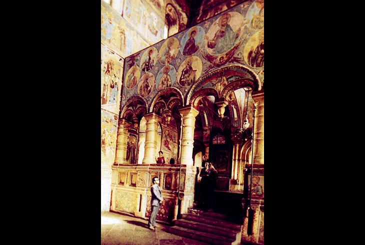 6.	 Кремль. Церковь Спаса на Сенях. 1675 г. Интерьер.