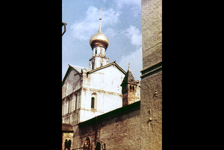 5.	 Кремль. Церковь Спаса на Сенях. 1675 г.