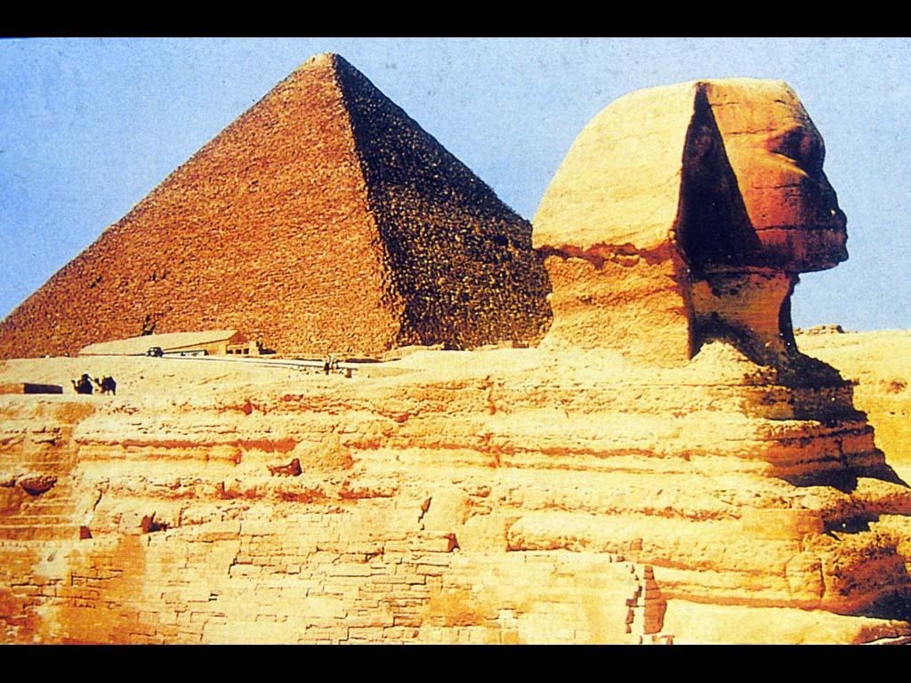 Пирамида Хефрена в Гизе и большой Сфинкс. XXVII в. до н. э. Египет. Древние царство.  IV династия.