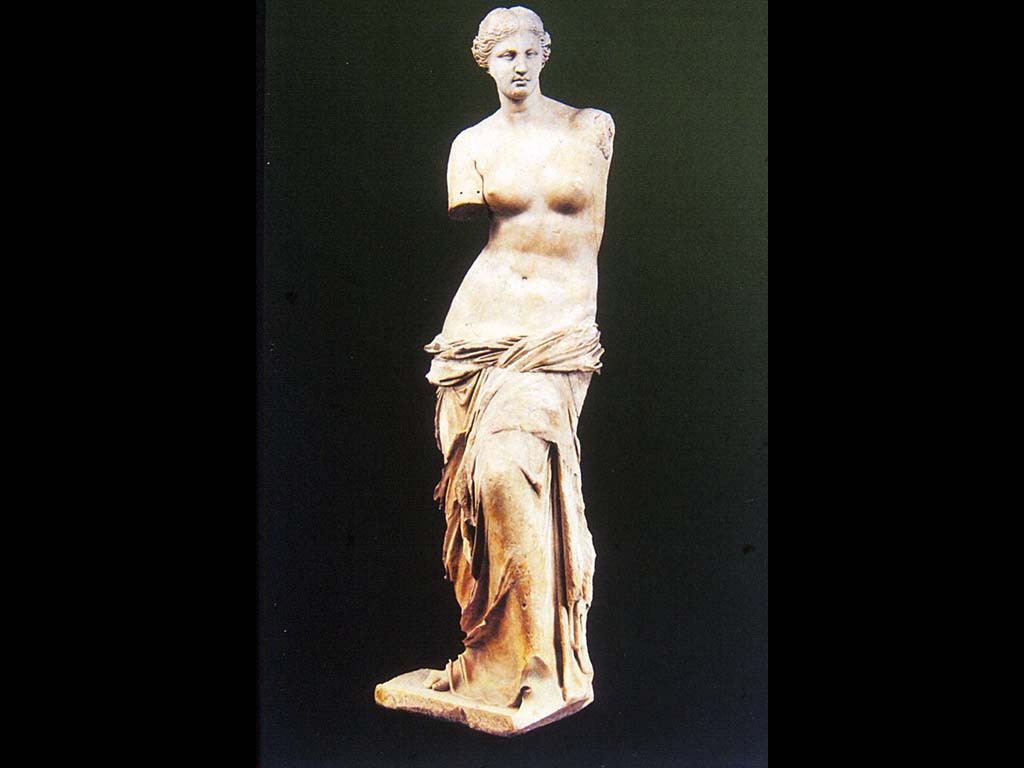 Агесандр. Афродита, или так называемая «Венера Милославская». Мрамор. Около 120 г. до н. э. Лувр. Париж.