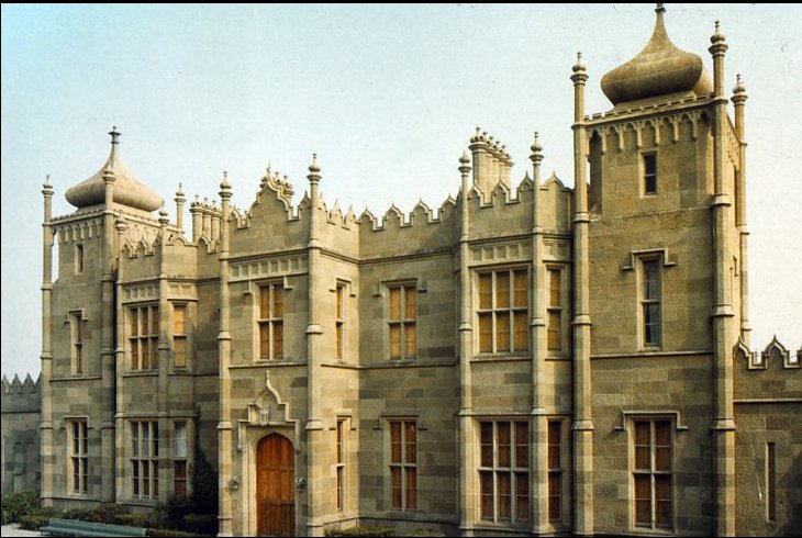 Северный фасад главного корпуса 1832-1837гг.