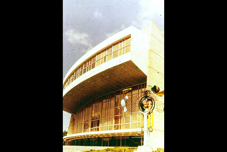 21. Гавана. Национальный театр.