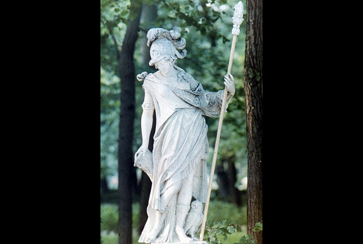 11. Скульптура «Минерва». Нач. XVIII в. Неизвестный итальянский скульптор.