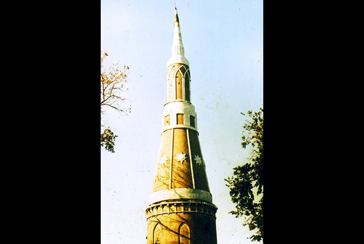 Башня Сторо-Голусвинского монастыря. 1780. Архитектор М. Казаков.