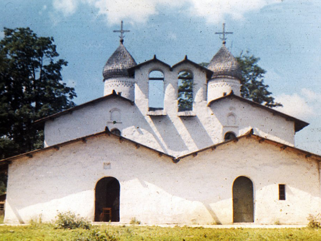 Церковь Покрова от Пролома. 1339 г.