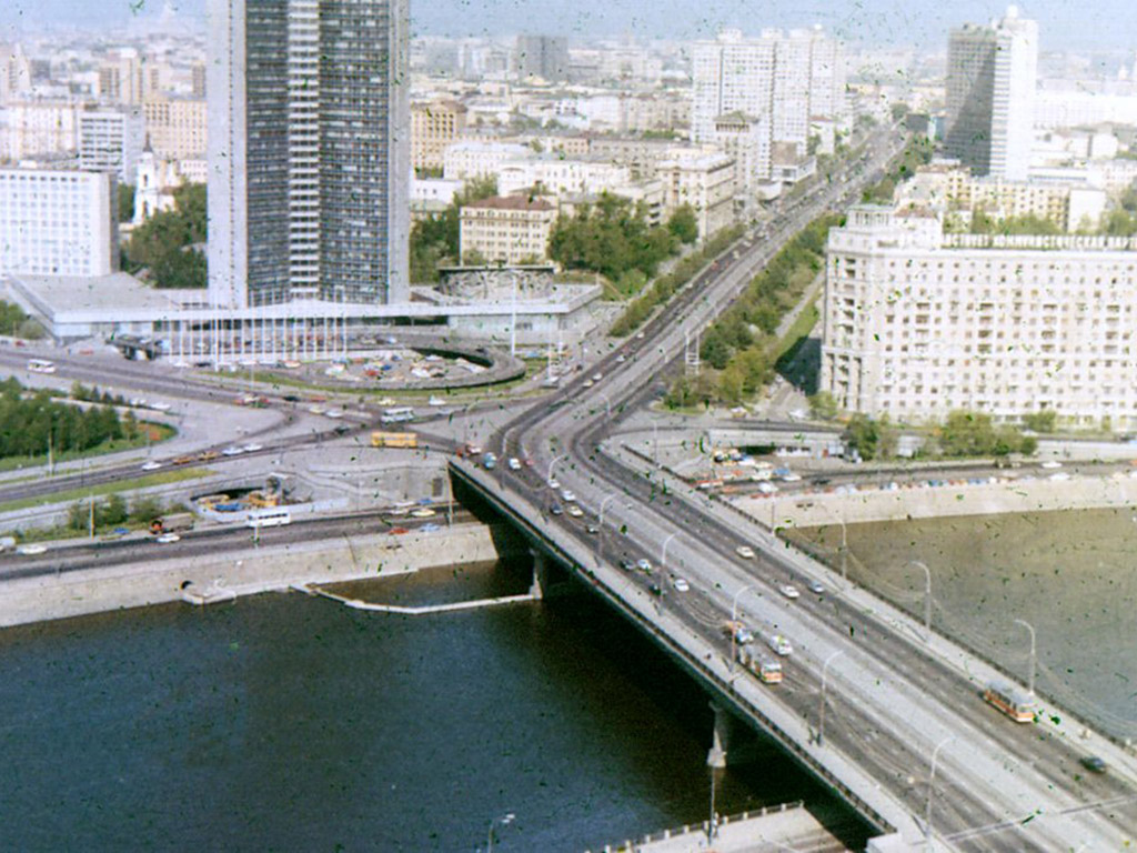 Калининский мост. Панорама Калининского проспекта
